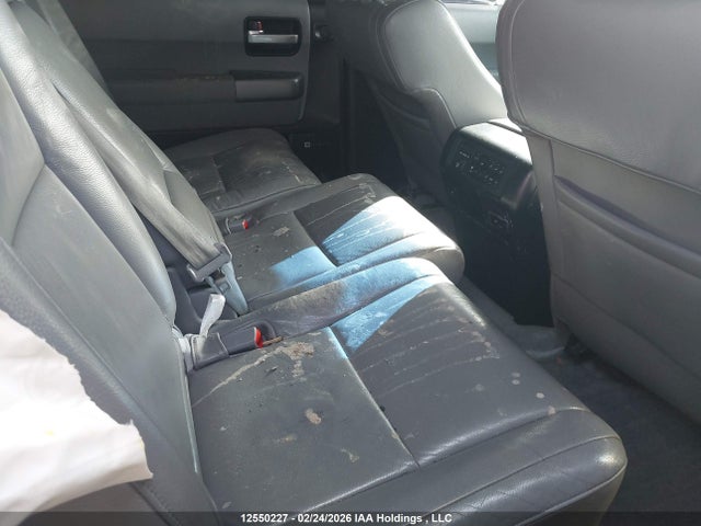 12550227 :رقم المزاد ، 5TDJY5G12AS026817 vin ، 2010 Toyota Sequoia مزاد بيع