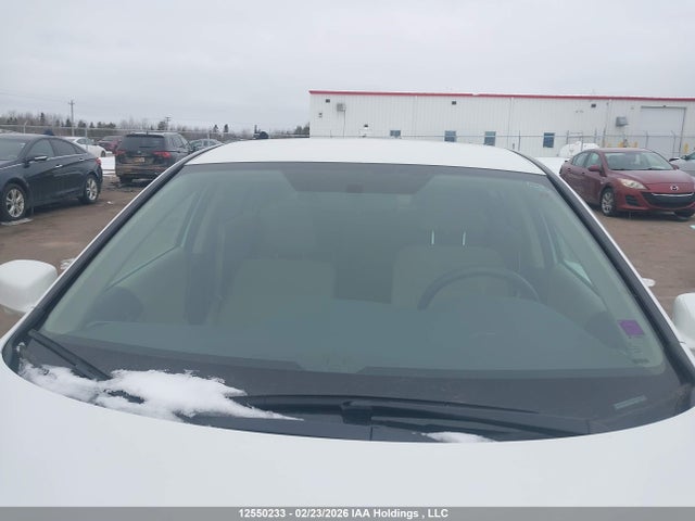 2015 Honda Accord Hybrid მანქანა იყიდება აუქციონზე, vin: 1HGCR6F33FA800495, აუქციონის ნომერი: 12550233