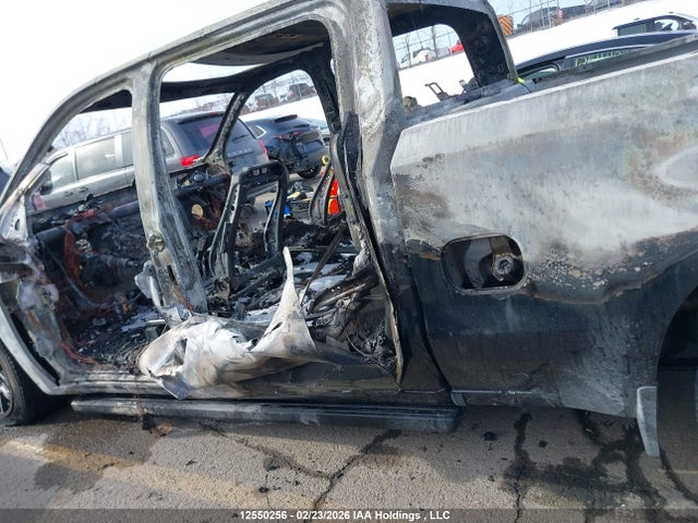 Aukcja sprzedaży 2026 Chevrolet Silverado 1500, vin: 1GCUKJEDXTZ260404, numer aukcji: 12550256