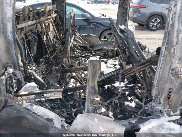 Aukcja sprzedaży 2026 Chevrolet Silverado 1500, vin: 1GCUKJEDXTZ260404, numer aukcji: 12550256