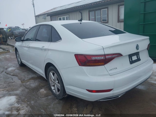 3VWG57BU2KM158152 Volkswagen Jetta 1.4 Tsi Execline