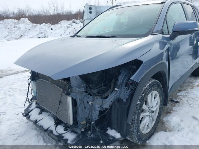 7MUBAABG9NV010042 Toyota Corolla Cross Le