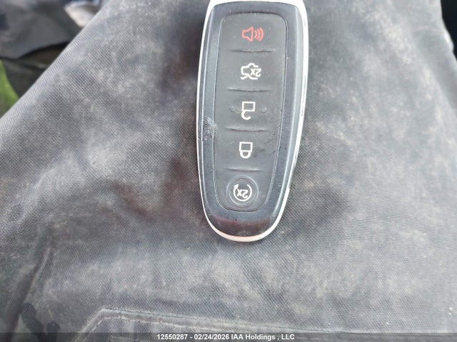 2LMDJ8JK5EBL09241 Lincoln MKX