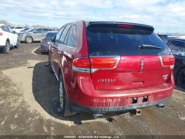 2LMDJ8JK5EBL09241 Lincoln MKX
