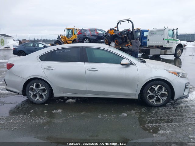 3KPF54AD2KE100647 KIA FORTE EX