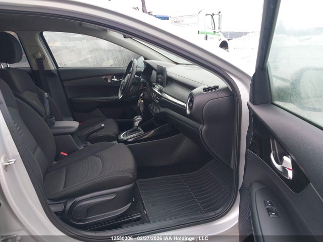 3KPF54AD2KE100647 KIA FORTE EX
