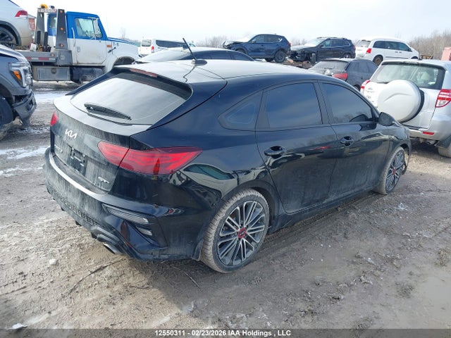 12550311 :رقم المزاد ، KNAF45A7XN5136330 vin ، 2022 Kia Forte5 Gt/gt Limited مزاد بيع