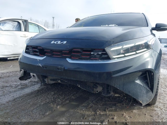 12550311 :رقم المزاد ، KNAF45A7XN5136330 vin ، 2022 Kia Forte5 Gt/gt Limited مزاد بيع