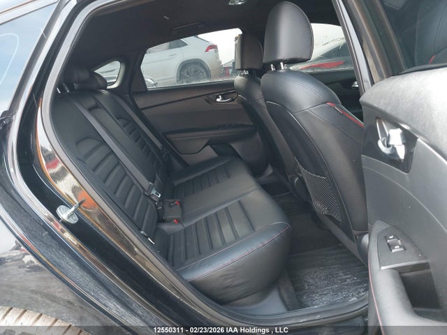 12550311 :رقم المزاد ، KNAF45A7XN5136330 vin ، 2022 Kia Forte5 Gt/gt Limited مزاد بيع