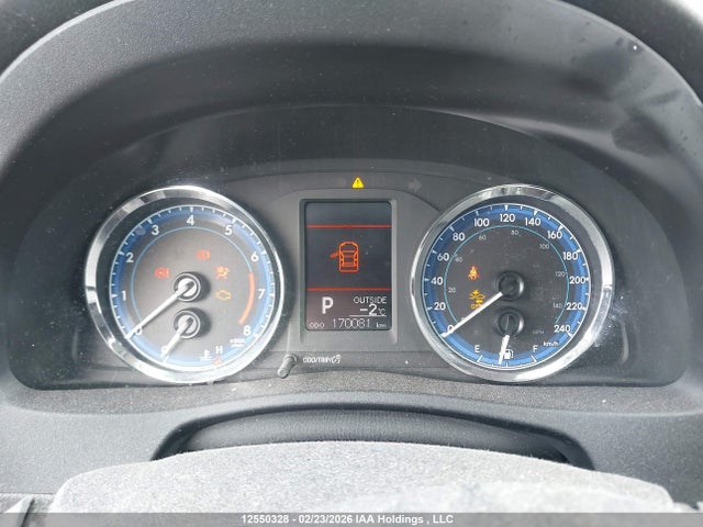 2T1BURHE7HC759330 Toyota COROLLA LE