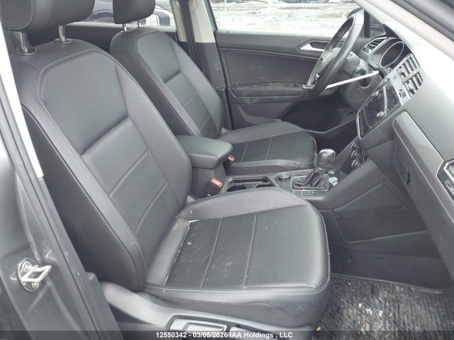 Продажа на аукционе авто 2019 Volkswagen Tiguan Comfortline, vin: 3VV2B7AX2KM112792, номер лота: 12550342