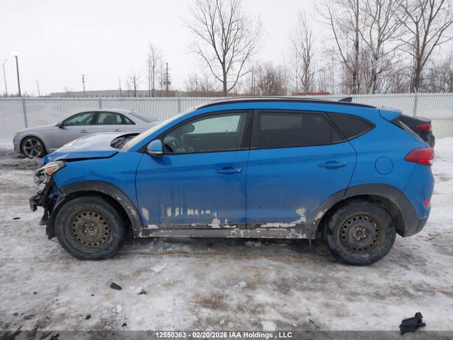 KM8J3CA49JU599775 Hyundai Tucson Limited/sport And Eco/se