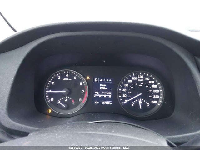 KM8J3CA49JU599775 Hyundai Tucson Limited/sport And Eco/se