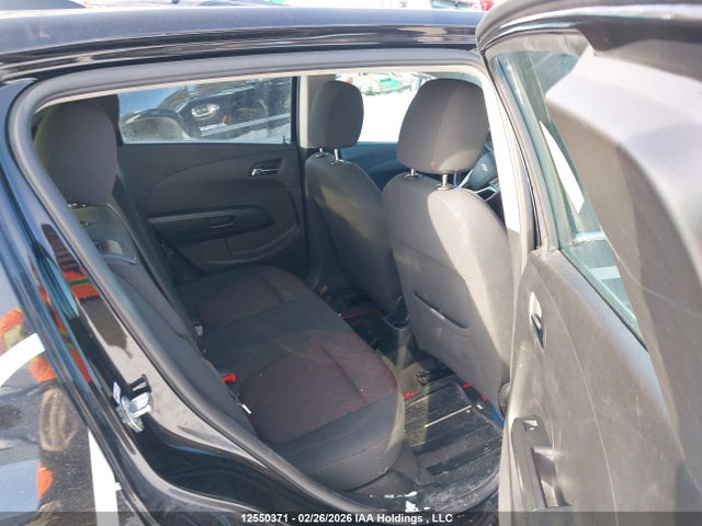 Chevrolet SONIC LT 2017 1G1JD6SH2H4100161 Image 8