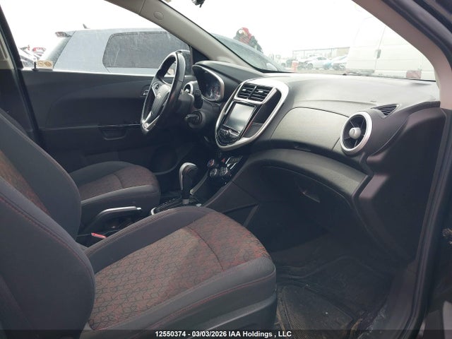 1G1JD6SH7H4143085 Chevrolet SONIC LT