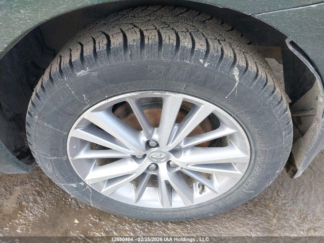 2T1BURHE5GC729936 Toyota COROLLA LE