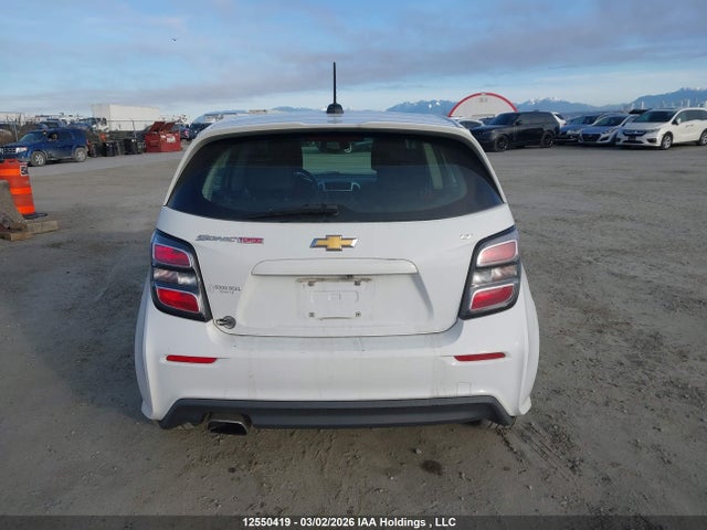 1G1JD6SB2H4139778 Chevrolet SONIC LT