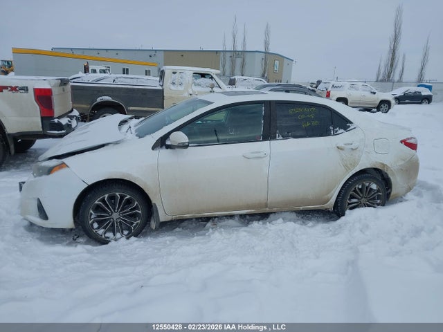 2015 Toyota Corolla S მანქანა იყიდება აუქციონზე, vin: 2T1BURHE8FC427605, აუქციონის ნომერი: 12550428