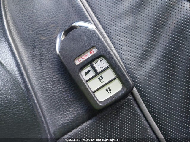 2HKRW1H23MH000696 Honda CR-V LX