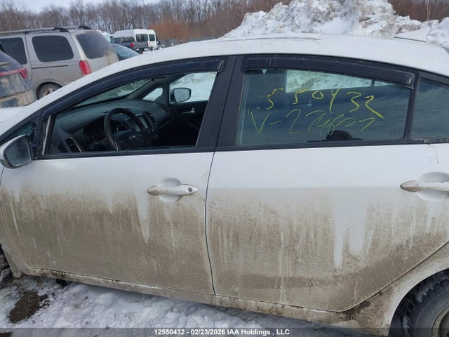 3KPFL4A74JE274637 KIA Forte Lx/lx+