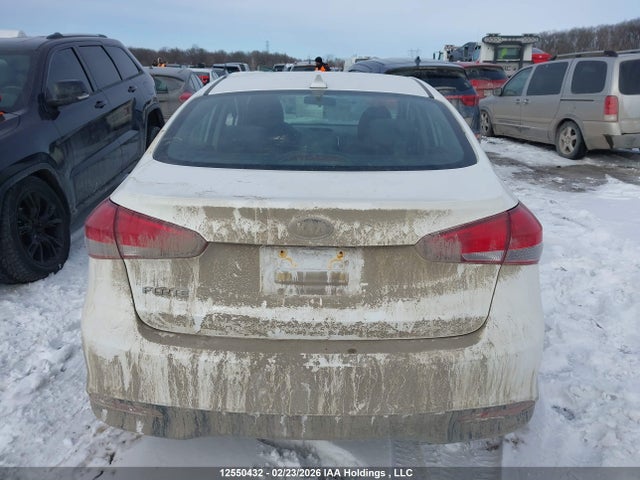 3KPFL4A74JE274637 KIA Forte Lx/lx+