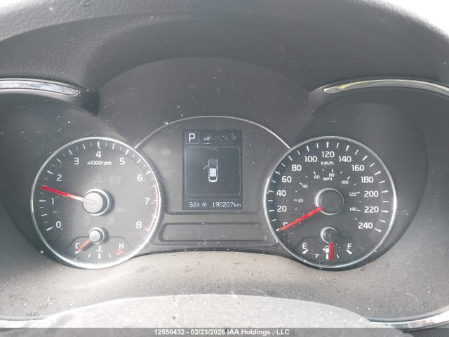3KPFL4A74JE274637 KIA Forte Lx/lx+