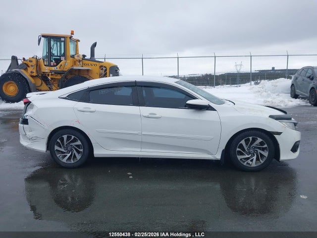 12550438 :رقم المزاد ، 2HGFC2F68JH019001 vin ، 2018 Honda Civic Se مزاد بيع