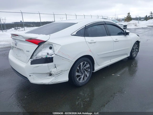 12550438 :رقم المزاد ، 2HGFC2F68JH019001 vin ، 2018 Honda Civic Se مزاد بيع