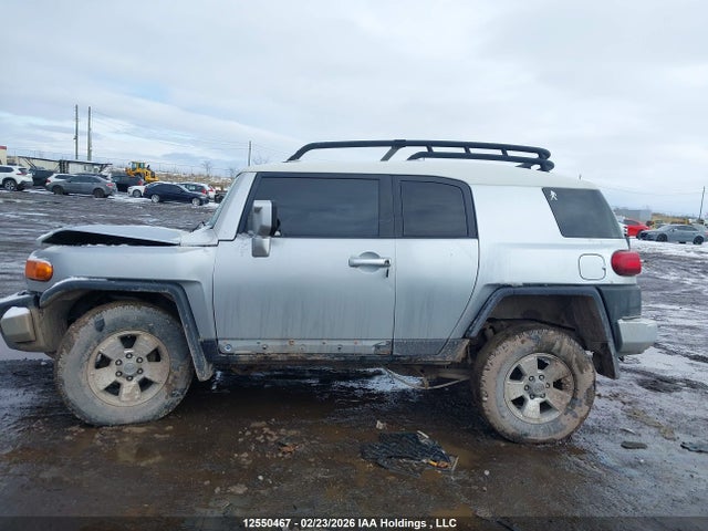 Продажа на аукционе авто 2007 Toyota Fj Cruiser, vin: JTEBU11F970057177, номер лота: 12550467