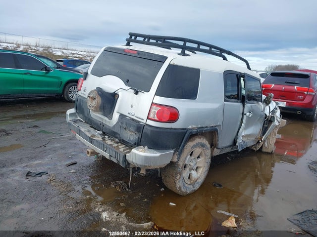 Продажа на аукционе авто 2007 Toyota Fj Cruiser, vin: JTEBU11F970057177, номер лота: 12550467
