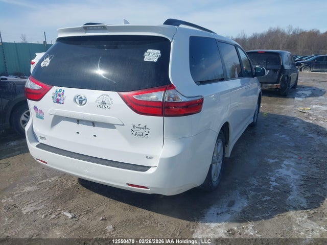 5TDKZ3DC4KS003231 Toyota SIENNA LE
