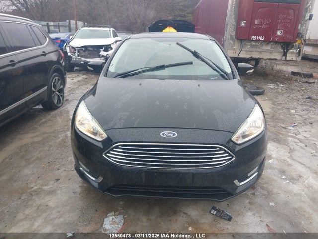 Ford Focus Titanium 2015 1FADP3J24FL245377 Image 12