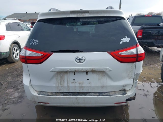 2016 Toyota Sienna Le მანქანა იყიდება აუქციონზე, vin: 5TDKK3DC6GS726154, აუქციონის ნომერი: 12550475