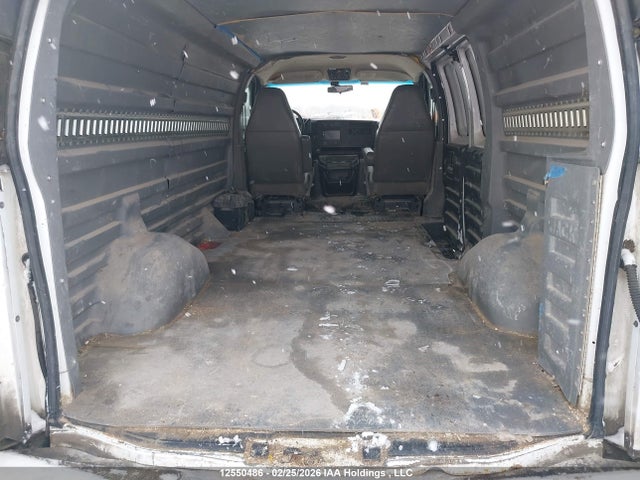 12550486 :رقم المزاد ، 1GTHG352161167979 vin ، 2006 Gmc Savana G3500 مزاد بيع