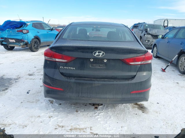 2017 Hyundai Elantra Se მანქანა იყიდება აუქციონზე, vin: 5NPD74LF7HH108599, აუქციონის ნომერი: 12550487
