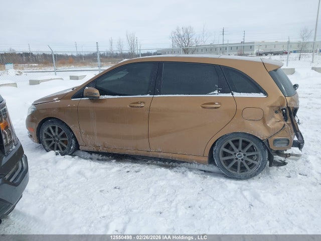 2013 Mercedes-benz B 250 Sports Tourer მანქანა იყიდება აუქციონზე, vin: WDDMH4EB9DJ123314, აუქციონის ნომერი: 12550498