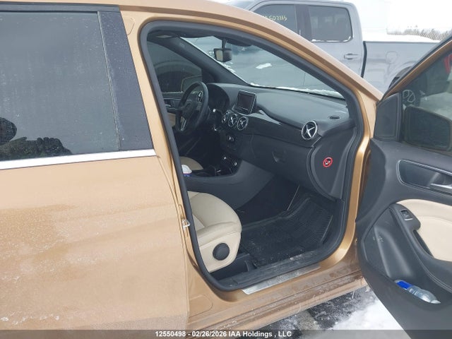 2013 Mercedes-benz B 250 Sports Tourer მანქანა იყიდება აუქციონზე, vin: WDDMH4EB9DJ123314, აუქციონის ნომერი: 12550498
