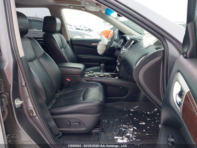 Продажа на аукционе авто 2015 Nissan Pathfinder, vin: 5N1AR2MM4FC623210, номер лота: 12550502