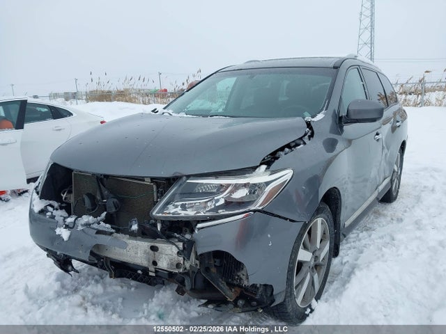 Продажа на аукционе авто 2015 Nissan Pathfinder, vin: 5N1AR2MM4FC623210, номер лота: 12550502