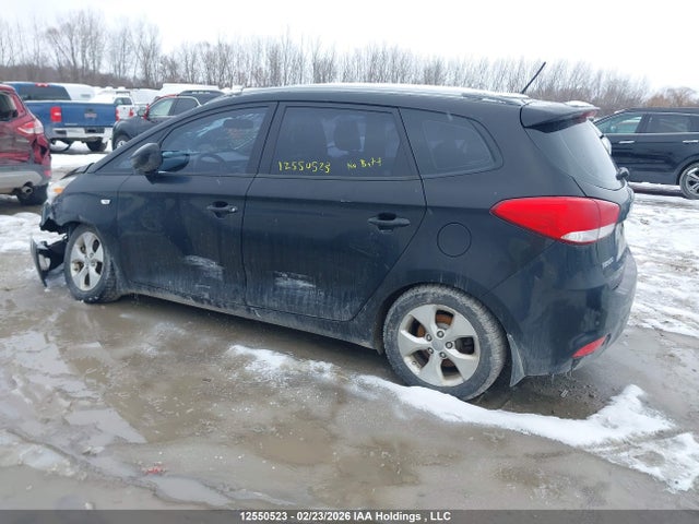 KNAHT8A3XE7015859 KIA Rondo Lx