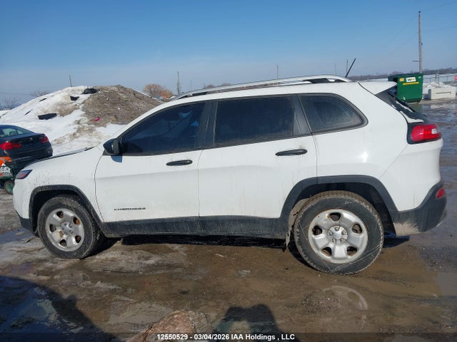 1C4PJMAS0HW649101 Jeep Cherokee Sport