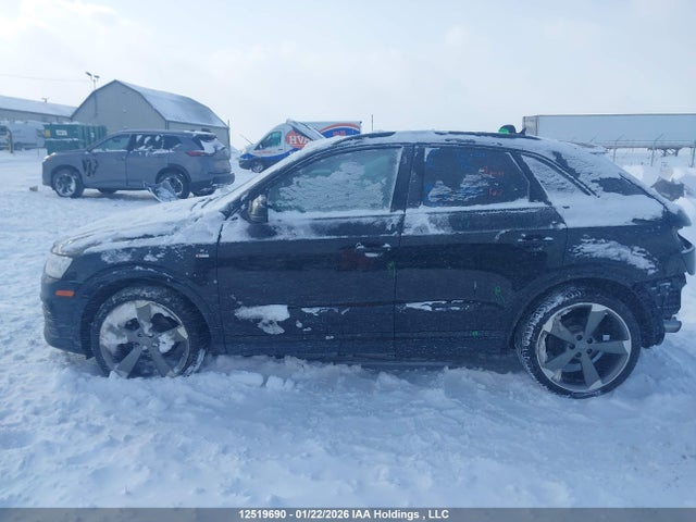 WA1GFCFS3GR003921 Audi Q3 2.0t Technik