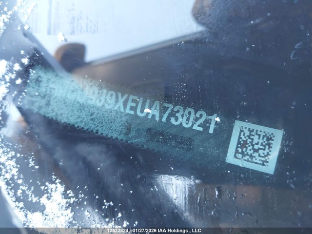 1FMCU9J9XEUA73021 Ford Escape Titanium