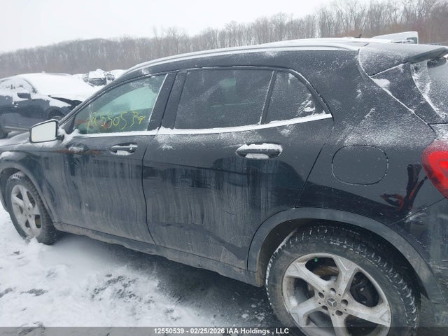WDCTG4GB8JJ469088 Mercedes-Benz Gla 250 4matic