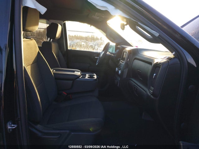 1GTPUAEK2PZ282327 GMC Sierra 1500 Pro