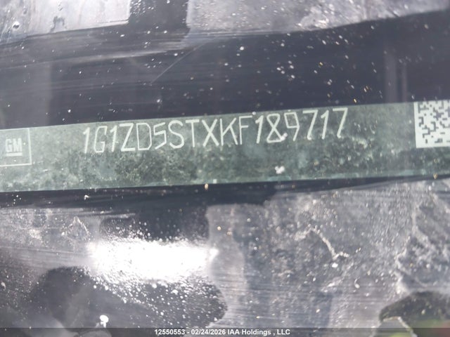 1G1ZD5STXKF189717 Chevrolet MALIBU LT