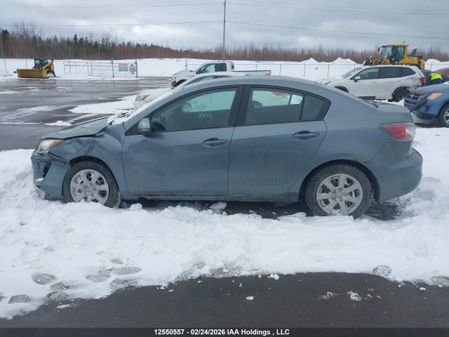 2013 Mazda 3 I მანქანა იყიდება აუქციონზე, vin: JM1BL1UF4D1806525, აუქციონის ნომერი: 12550557