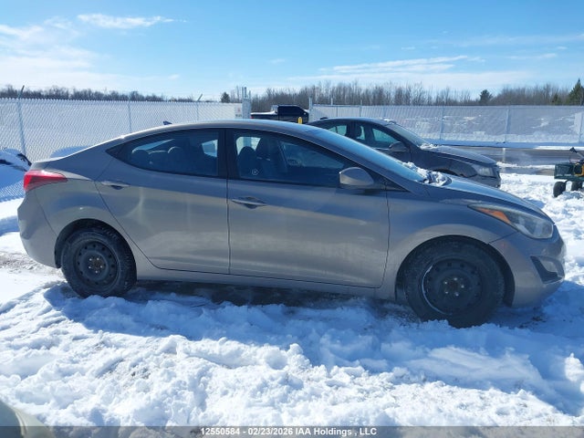 Hyundai ELANTRA GL 2014 5NPDH4AEXEH464130 Image 13