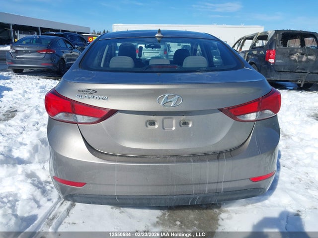 Hyundai ELANTRA GL 2014 5NPDH4AEXEH464130 Image 16