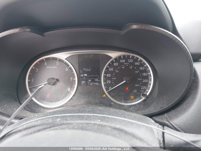 3N1CN8DV6ML831307 Nissan VERSA S